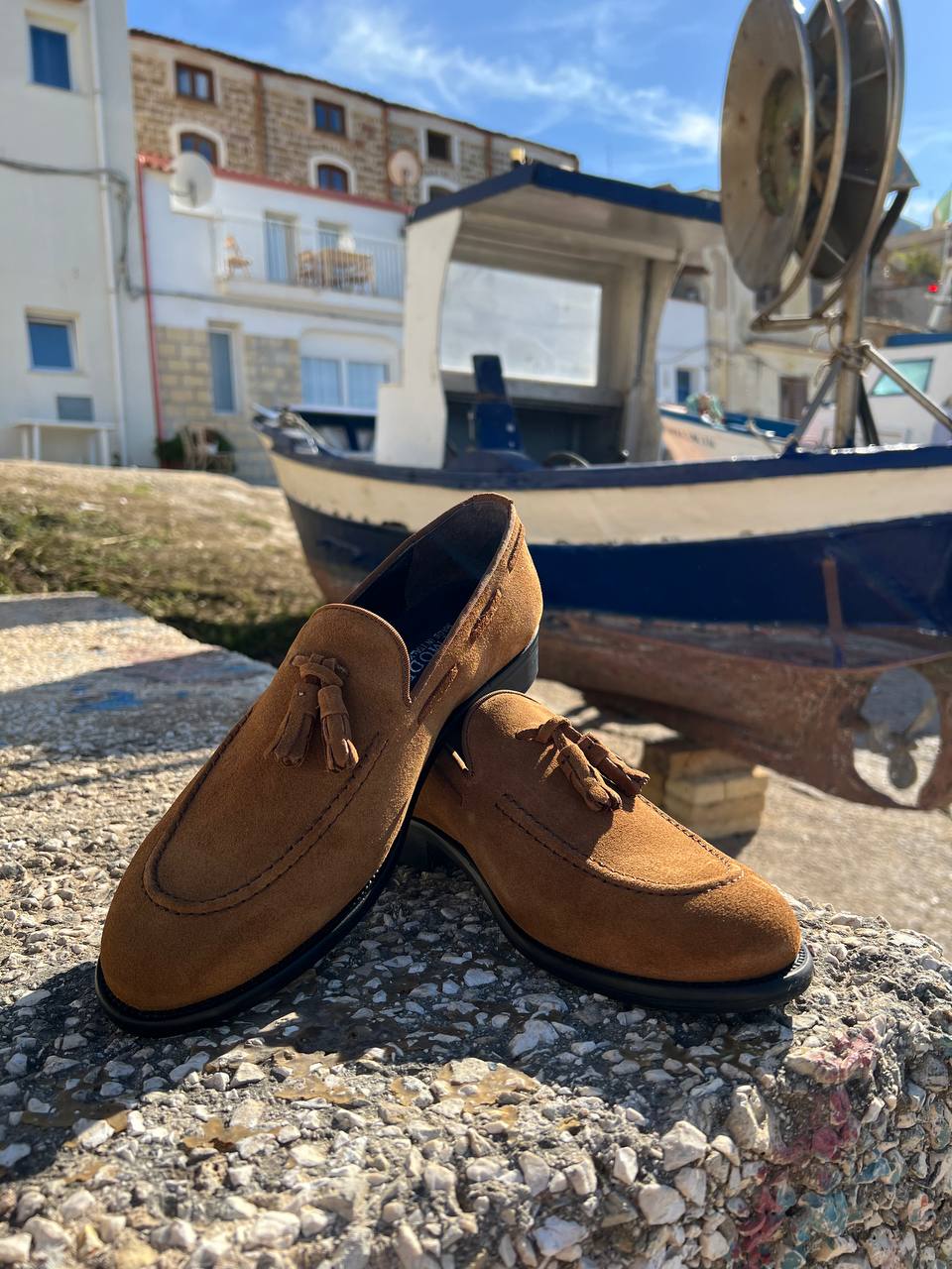 MOCASSINO CON NAPPINE